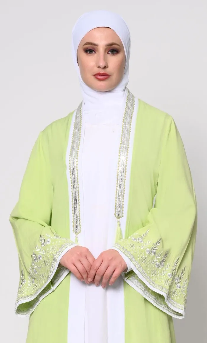 Beautiful women's 2pc Embroidered Shrug And Inner Set