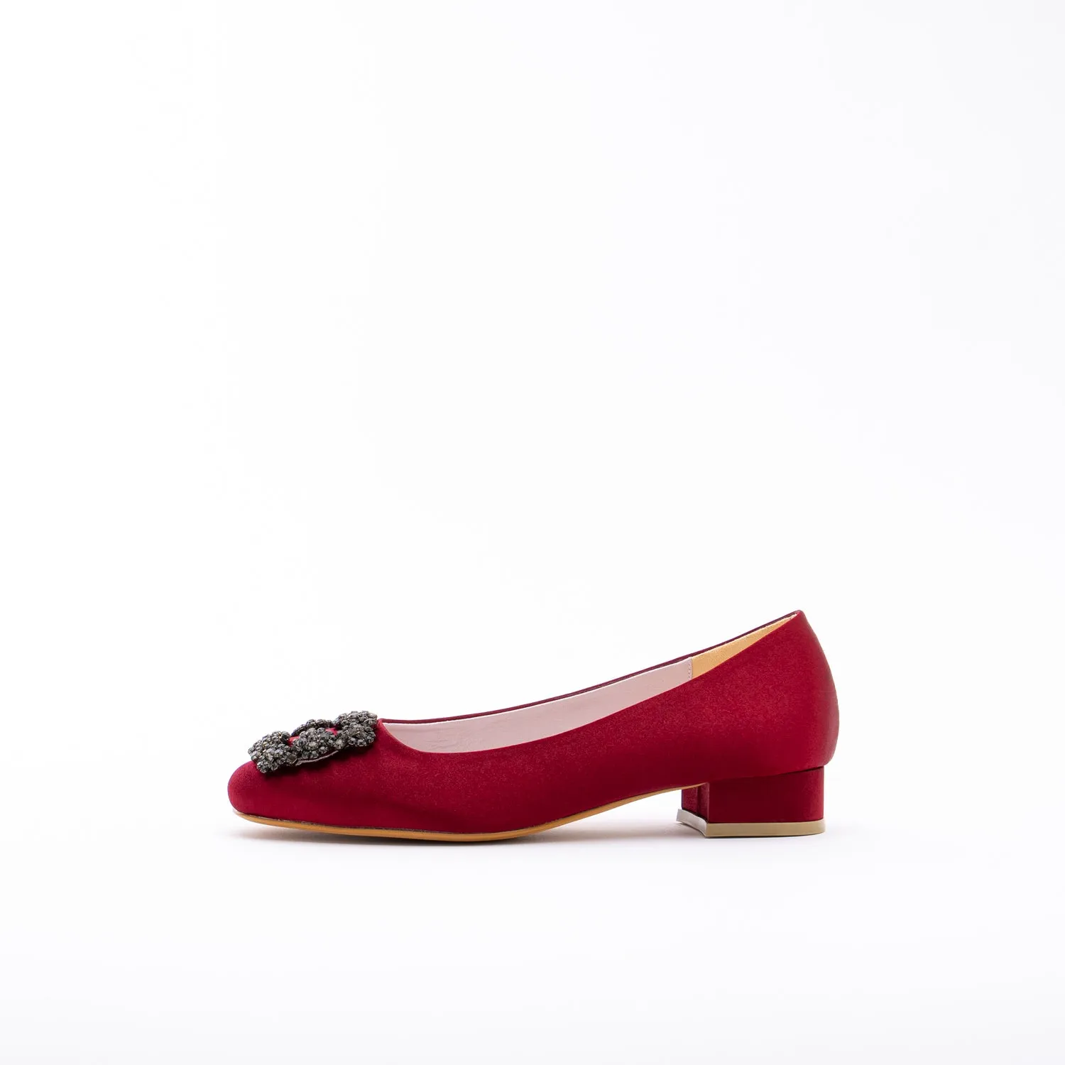 ELAYZA RED