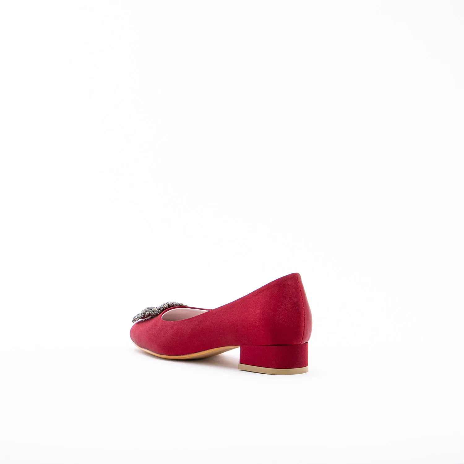ELAYZA RED
