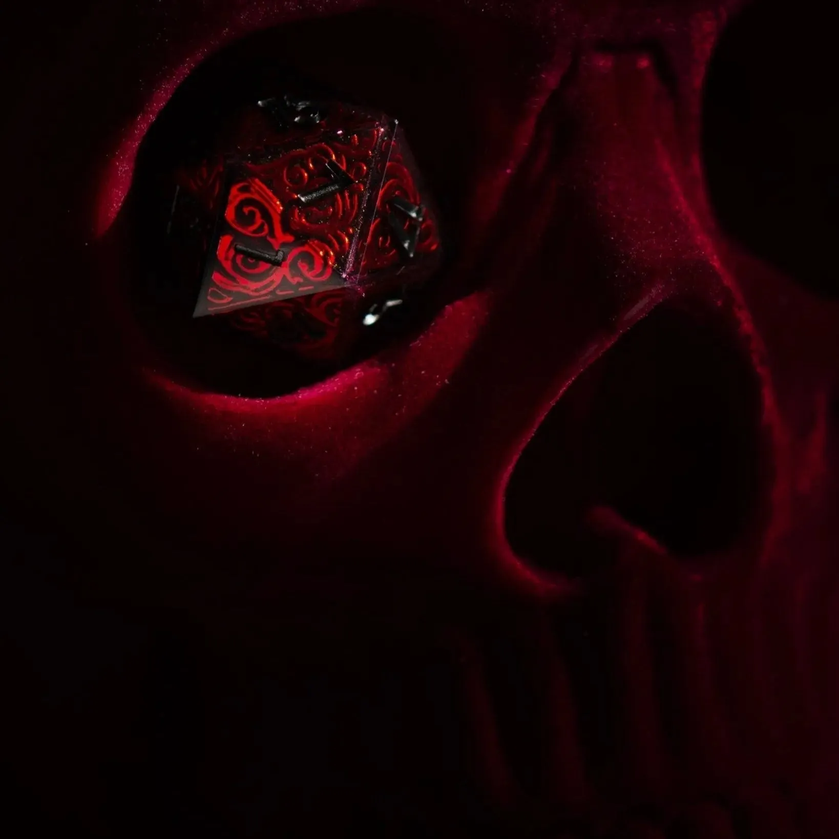 Exsanguinated 7-Piece Iconic Vampire-Themed Dice Set