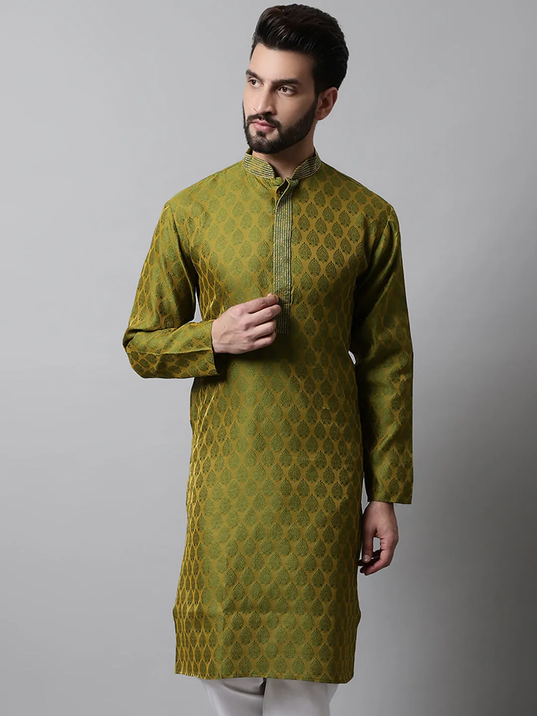 Men Olive Green And White Woven Design Kurtas