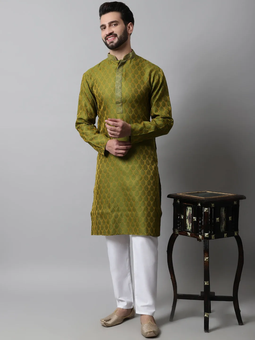 Men Olive Green And White Woven Design Kurtas