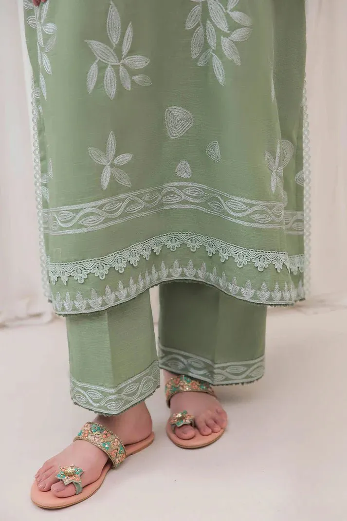 Mushq | Wisteria Winter Basic Pret '24 | Alpine Aura