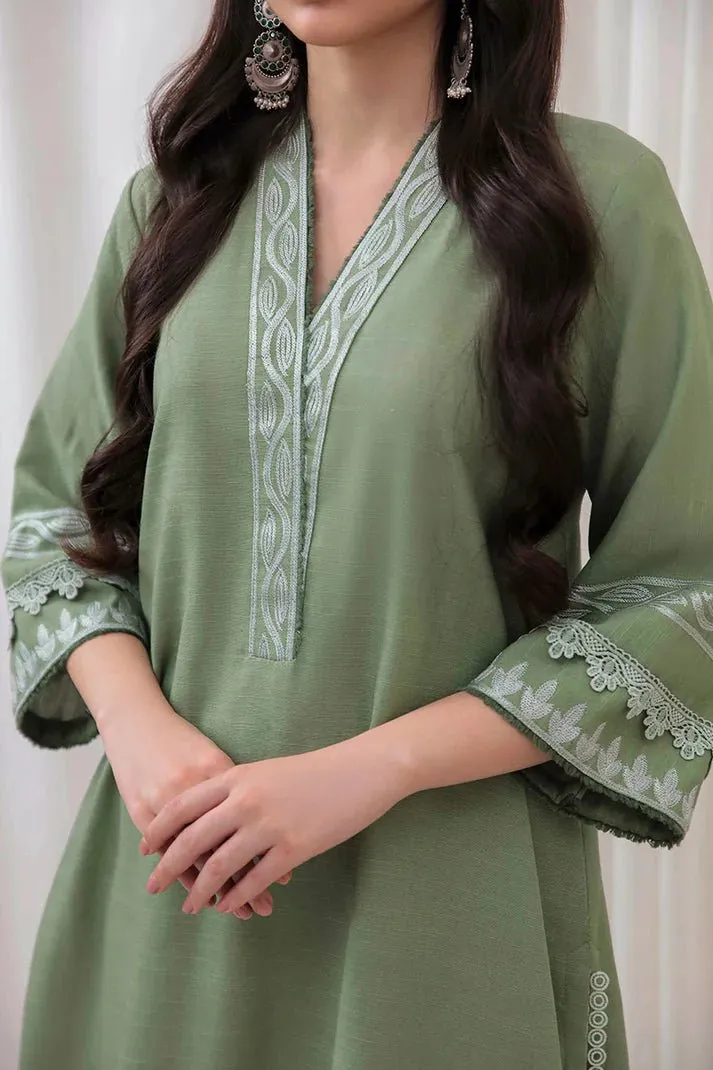 Mushq | Wisteria Winter Basic Pret '24 | Alpine Aura