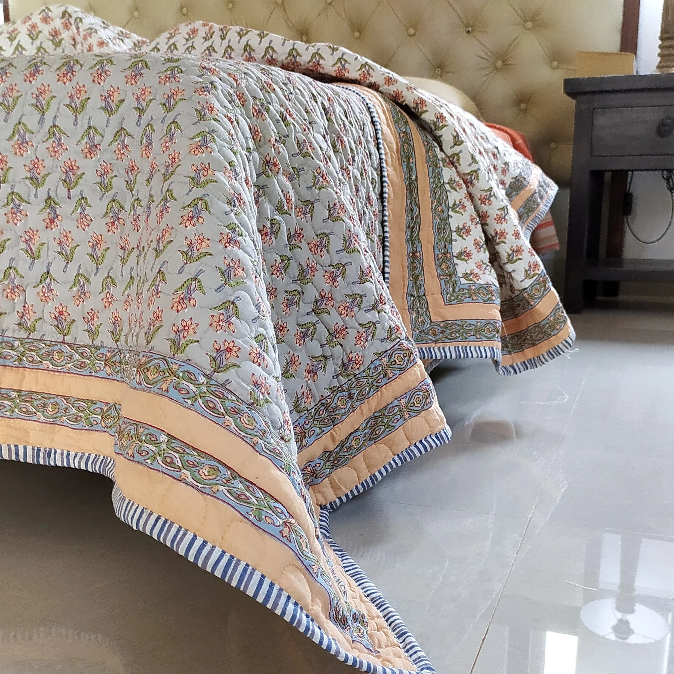 Reversible Cotton Comforter, Bedspread, Quilt Block Printed With Peach & Green Floral Prints - L 260 cm x W 215 cm