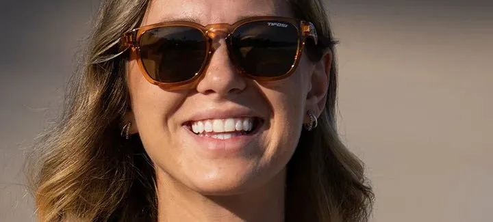 Tifosi Sunglasses Smirk - Honey Frame/Smoke Green Tint